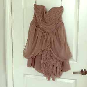 Cute day time nude dress!